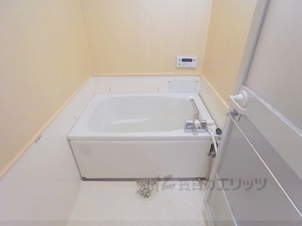 バス・シャワールーム　風呂