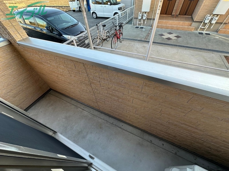 バルコニー　反転タイプ参考写真