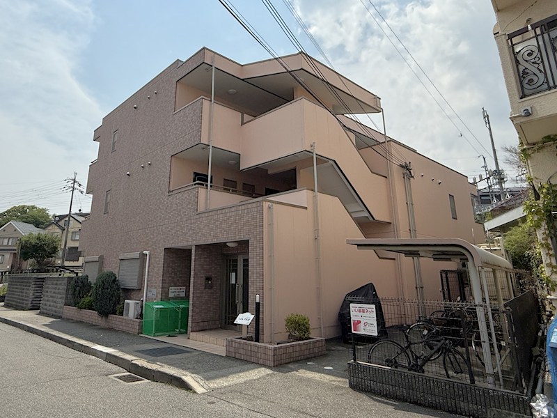 ヴィラ甲東園の外観写真