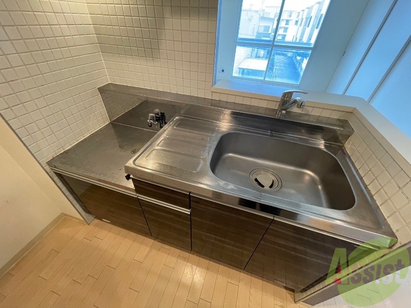 キッチン　キッチンはスペースも広々していて使いやすそうですよ！