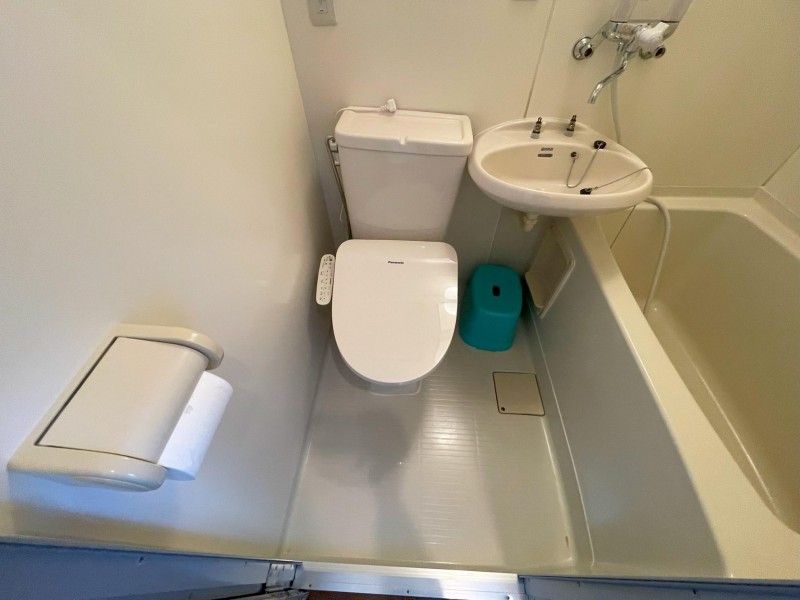 トイレ　トイレ