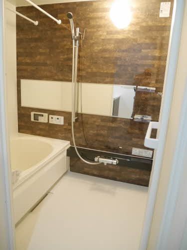 バス・シャワールーム