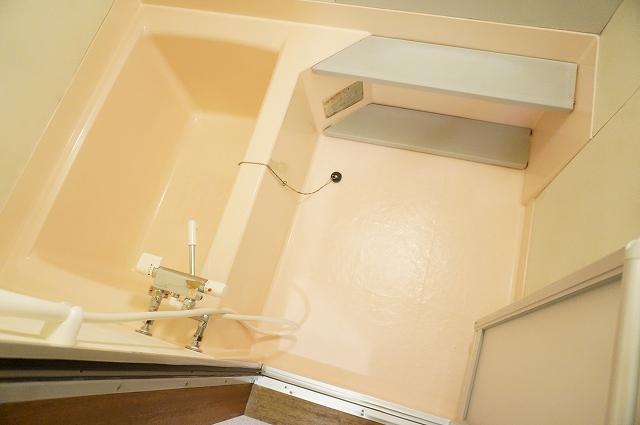 バス・シャワールーム　浴室