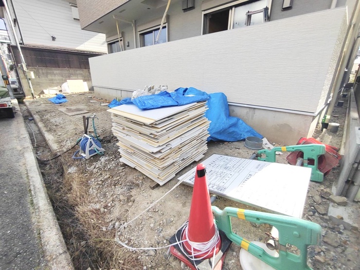 建物外観　建築中