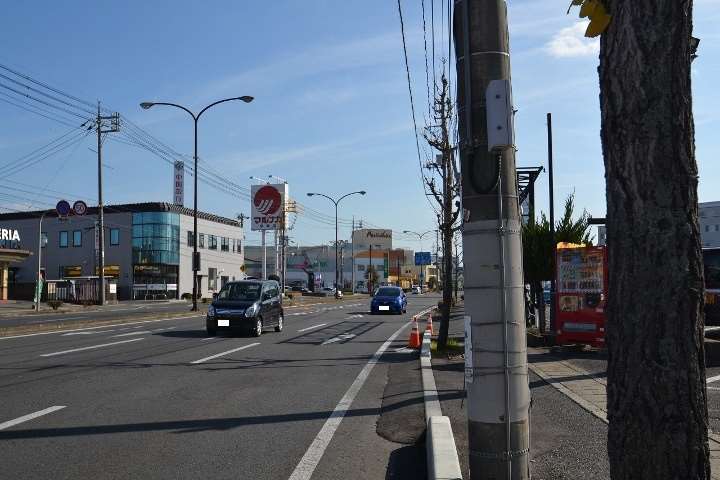 スーパー　マルナカ平井店（スーパー）まで1742m