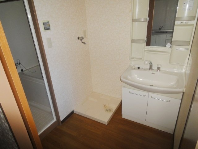 洗面設備　同物件別号室