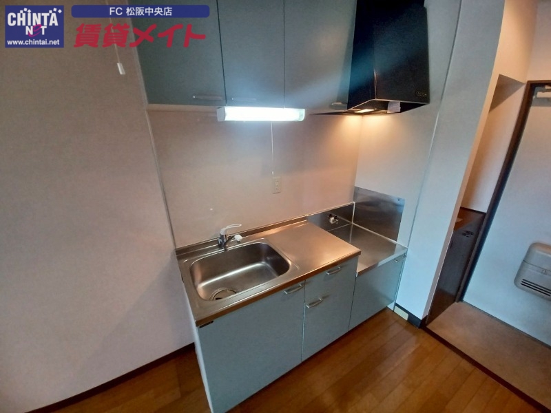 キッチン　別部屋の写真です