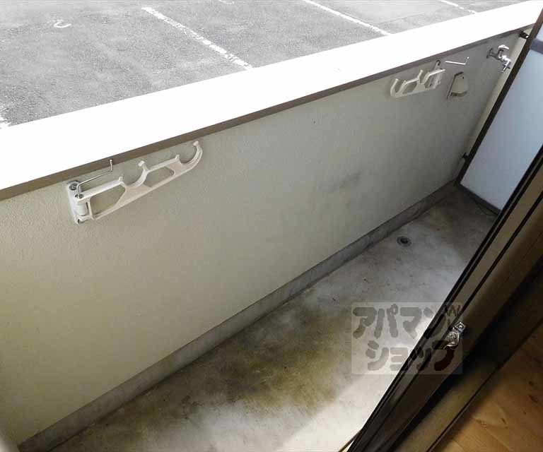 バルコニー　ベランダ