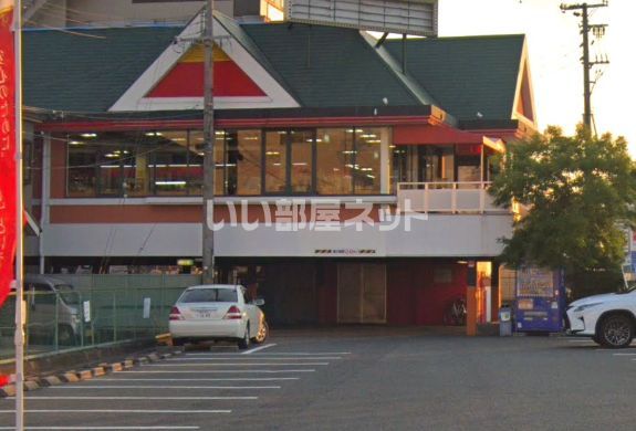 飲食店　餃子の王将 国道岸和田店（飲食店）まで444m