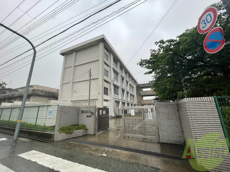 小学校　尼崎市立浜田小学校（小学校）まで1706m