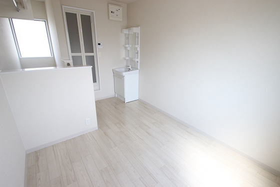 居室・リビング　※別部屋の写真です