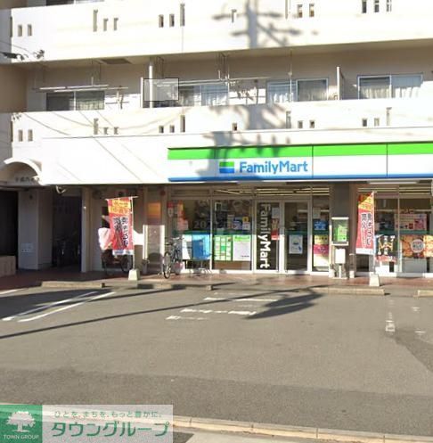 コンビニ　ファミリーマート千成通店（コンビニ）まで230m