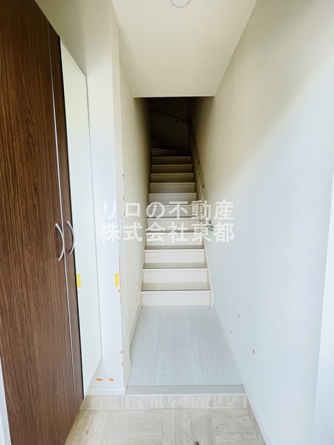 玄関　すっきりシンプルな玄関スペースです！