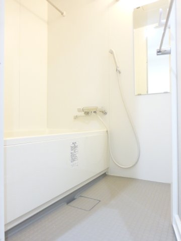 バス・シャワールーム　バスルーム