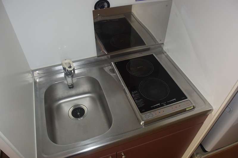 キッチン　ラジエントヒーターで安心♪