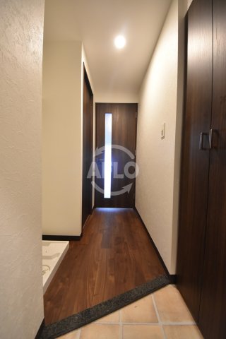 玄関　SK TRUST BLD（エスケートラストビル）　玄関スペー