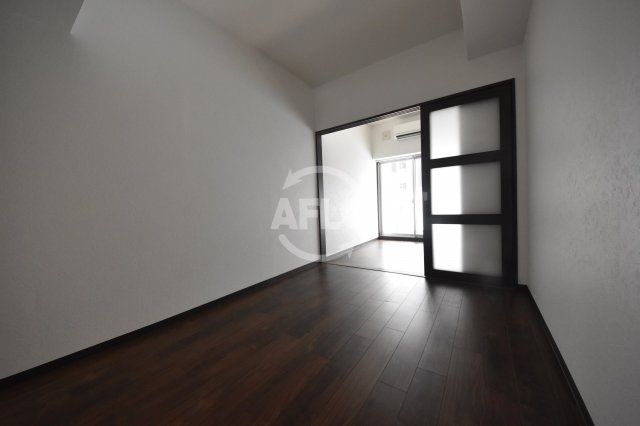 居室・リビング　SK TRUST BLD（エスケートラストビル）　リビング・