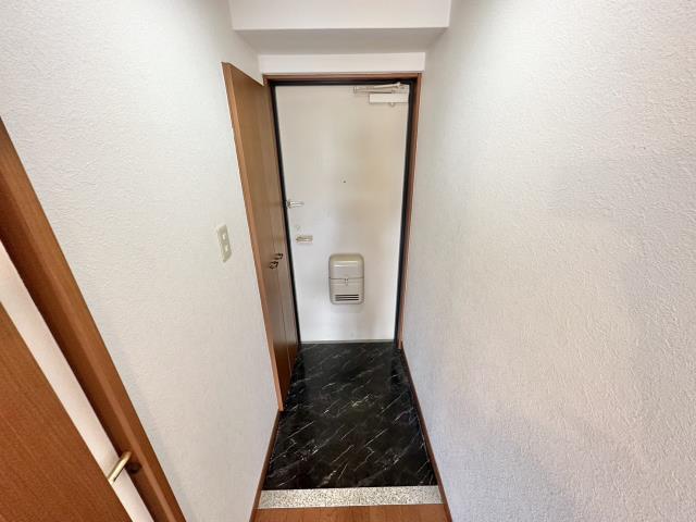 玄関　☆お客様より直接、専任募集の当店にお問い合わせ下さいませ☆