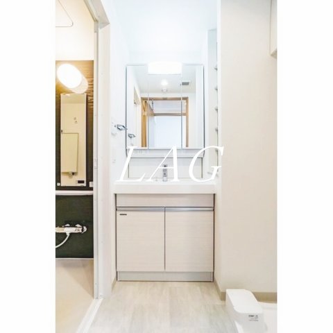 洗面設備　洗面台です。