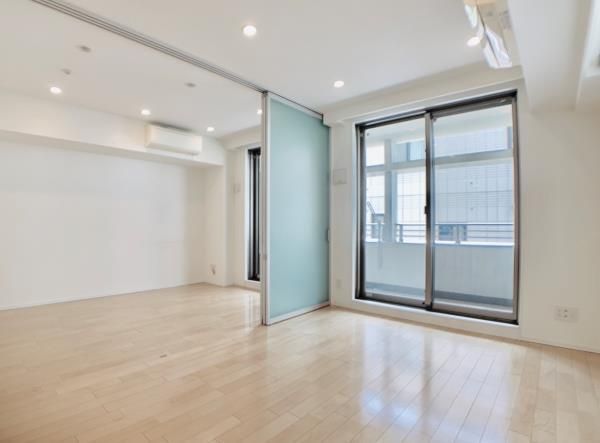 居室・リビング　アパートメンツ三田