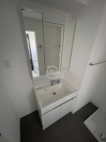 洗面設備　ALZA北堀江　独立洗面台