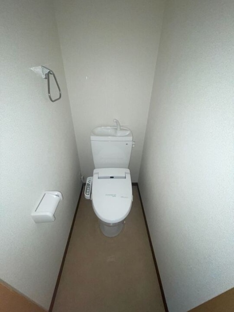 トイレ　ウォシュレット