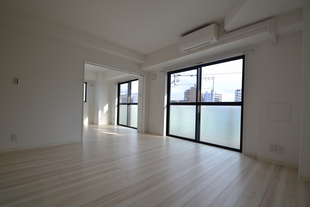 居室・リビング　リビングの扉を閉めても使えます