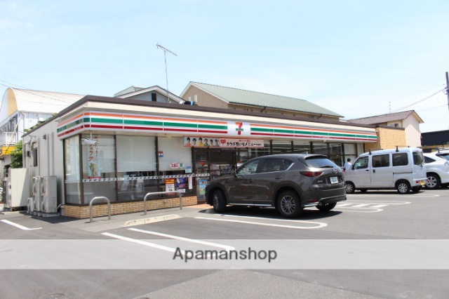 コンビニ　セブンイレブン今7丁目店（コンビニ）まで304m