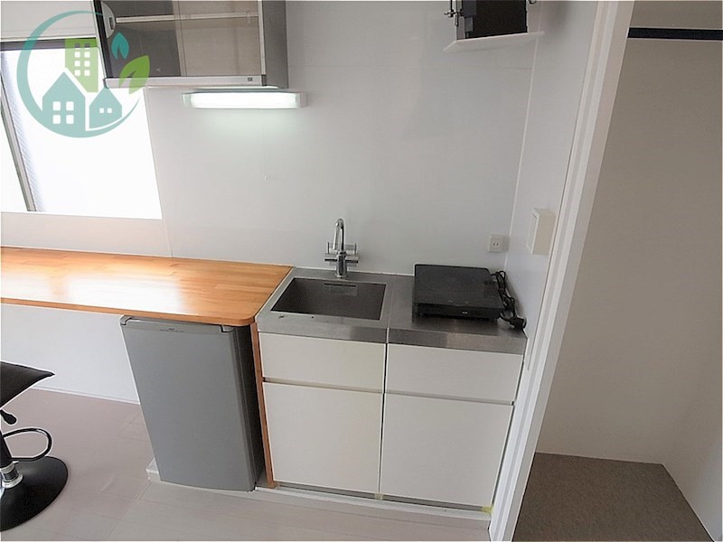 キッチン　篠原ライフ(ネット無料、冷蔵庫付)