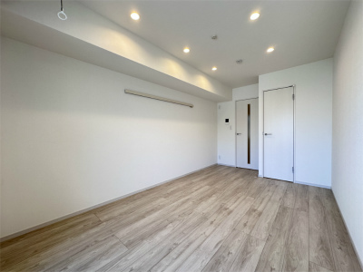 居室・リビング　開放感のあるゆったりとしたお部屋です♪