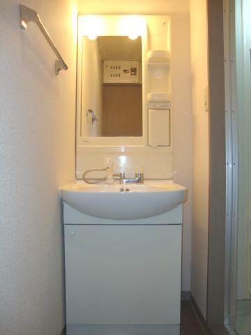 洗面設備　洗髪洗面化粧台