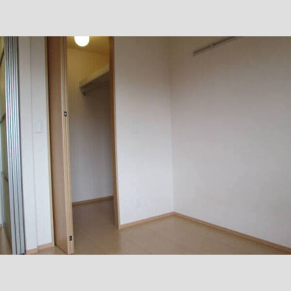 収納　ウォークインクローゼット