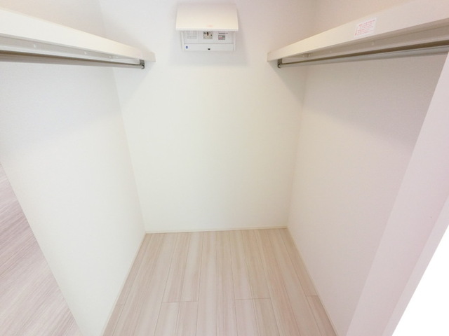 収納　ウォークインクローゼット