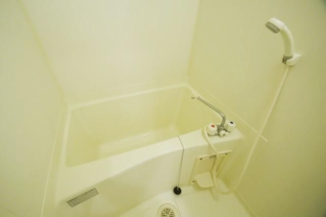 バス・シャワールーム　浴室