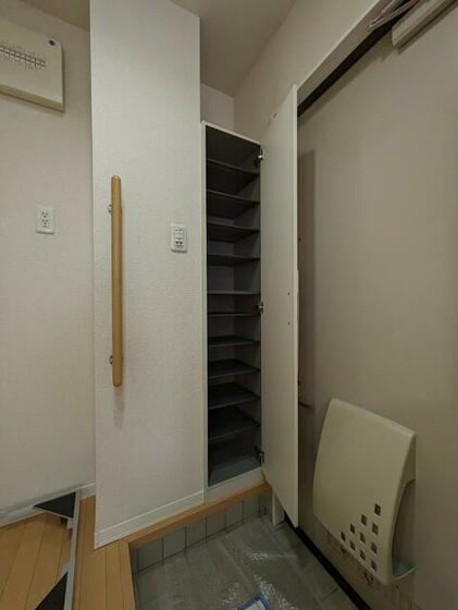 玄関　シューズボックス