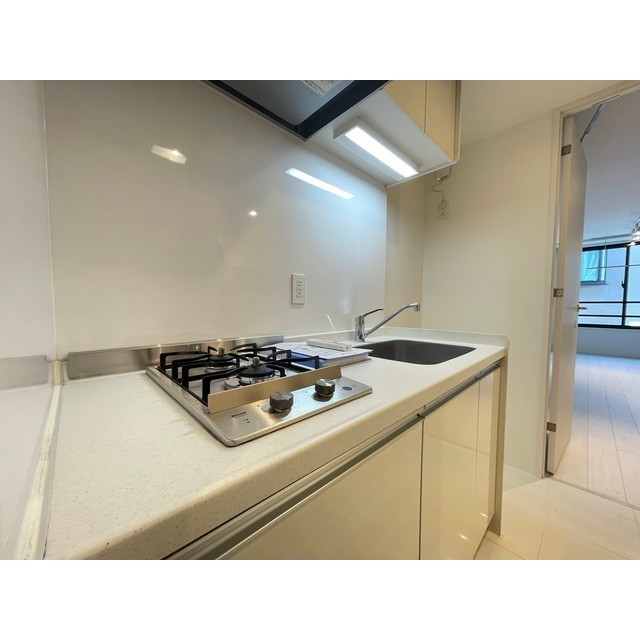 キッチン　コンパクトなキッチンで掃除もラクラク