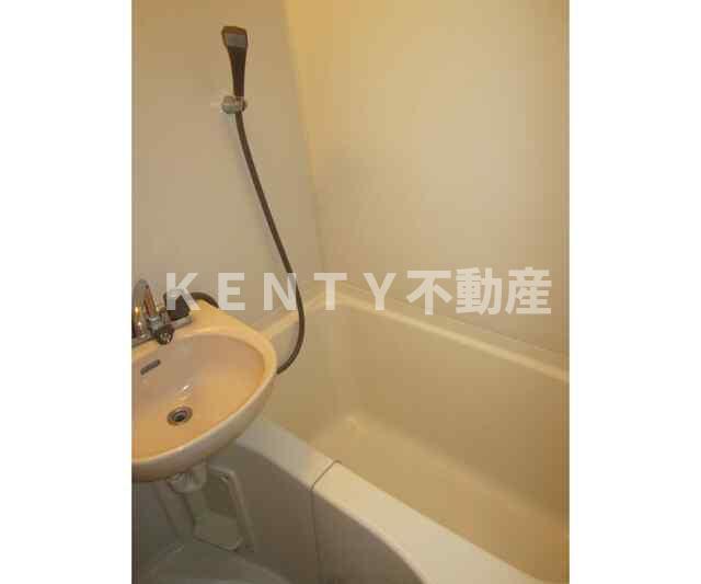 バス・シャワールーム　きれいなお風呂です