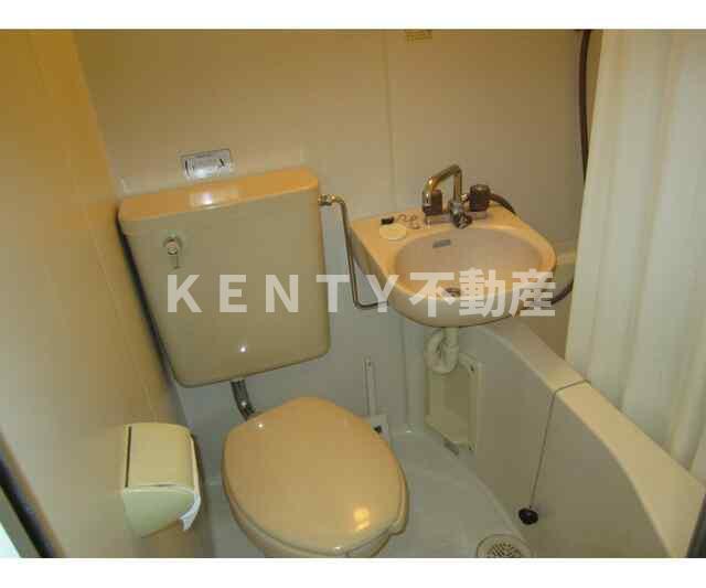 トイレ　コンパクトで使いやすいトイレです