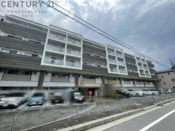 建物外観　オートロック完備で安心のセキュリティ♪