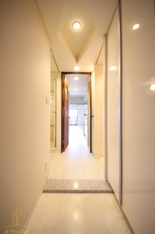 玄関　コンソラーレ同心