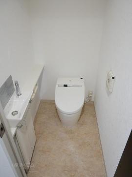 トイレ　シャワー付トイレ