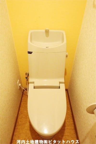 トイレ　シャワートイレ