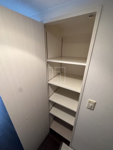 収納　ルクレ難波　シューズボックス