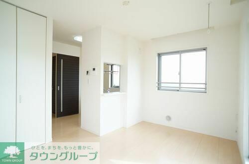 居室・リビング　※別部屋参考写真※