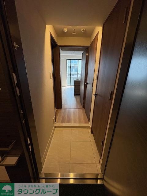 玄関　キッチン