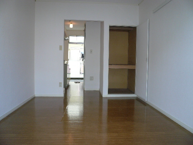 居室・リビング　※別室参考写真