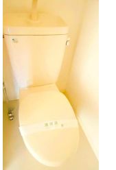 トイレ　落ち着いたトイレです