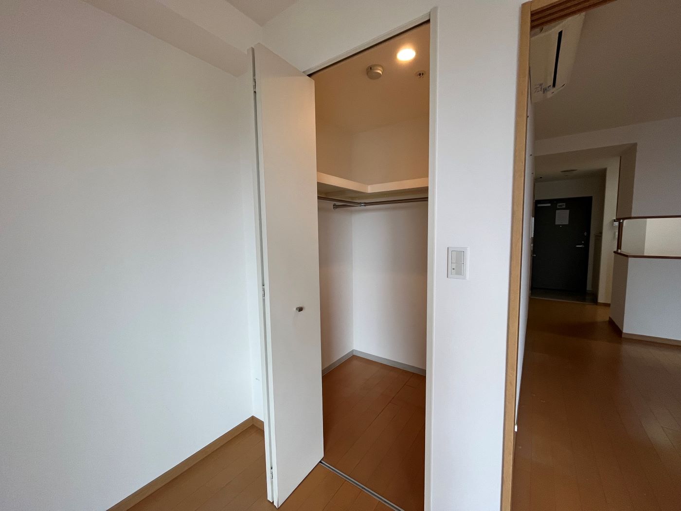 収納　＊同間取り別部屋参照