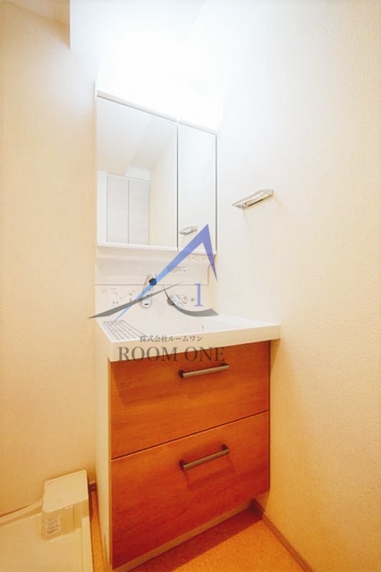 洗面設備　洗面台です。