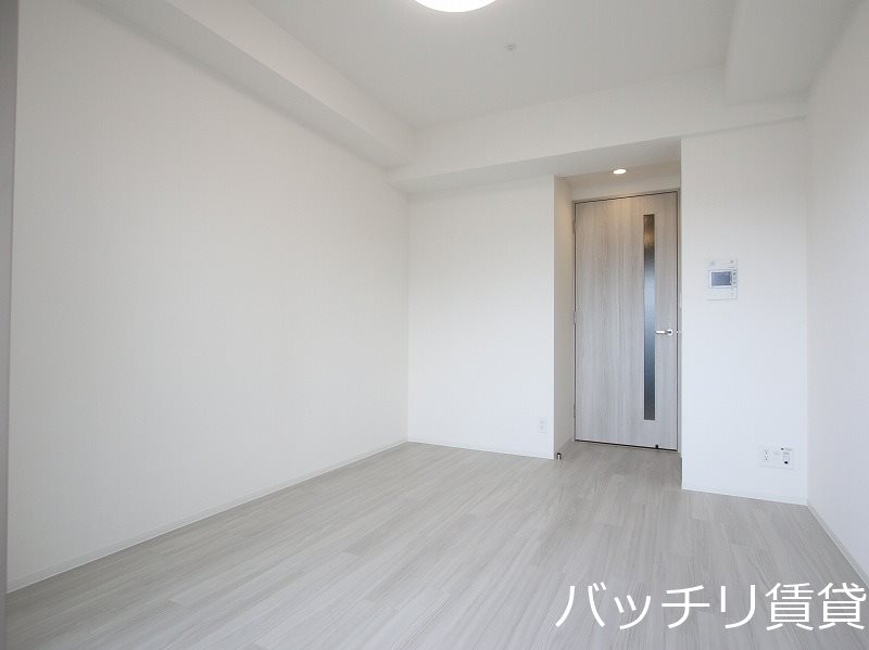 居室・リビング　同型タイプの為、現状を優先致します。